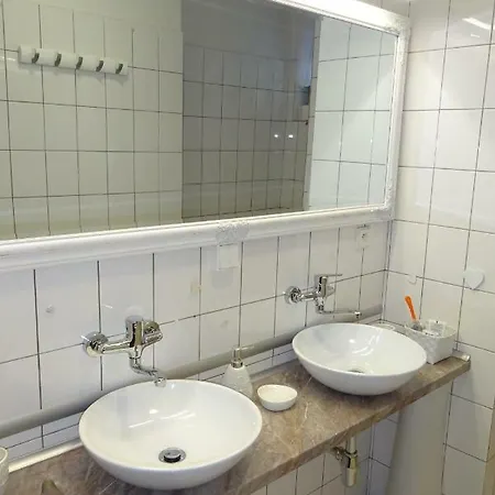 Modus 2 Apartment Ceska Ves